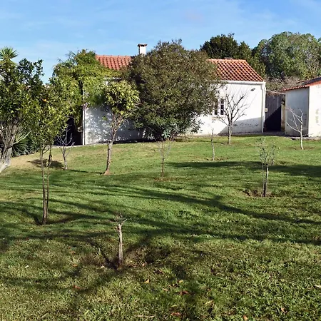 Casal Laranjeiras * Обидуш